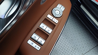 GENESIS GV70 2023
