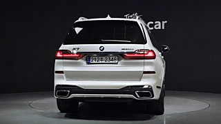 BMW X7 G07 2020