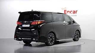 TOYOTA ALPHARD 2024