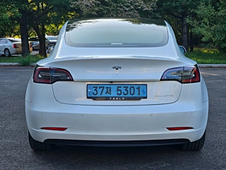 TESLA MODEL 3 2020