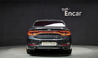 HYUNDAI GRANDEUR IG 2017