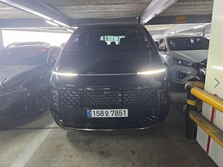 HYUNDAI STARIA 2025