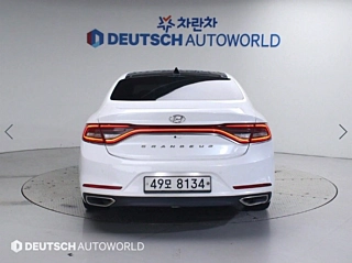 HYUNDAI GRANDEUR IG 2017