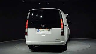 HYUNDAI STARIA 2022
