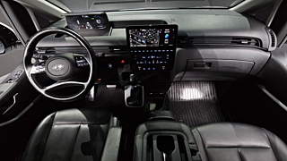 HYUNDAI STARIA 2022