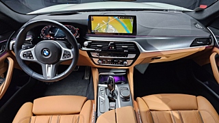 BMW 5-SERIES G30 2023