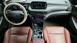 HYUNDAI TUCSON 2018