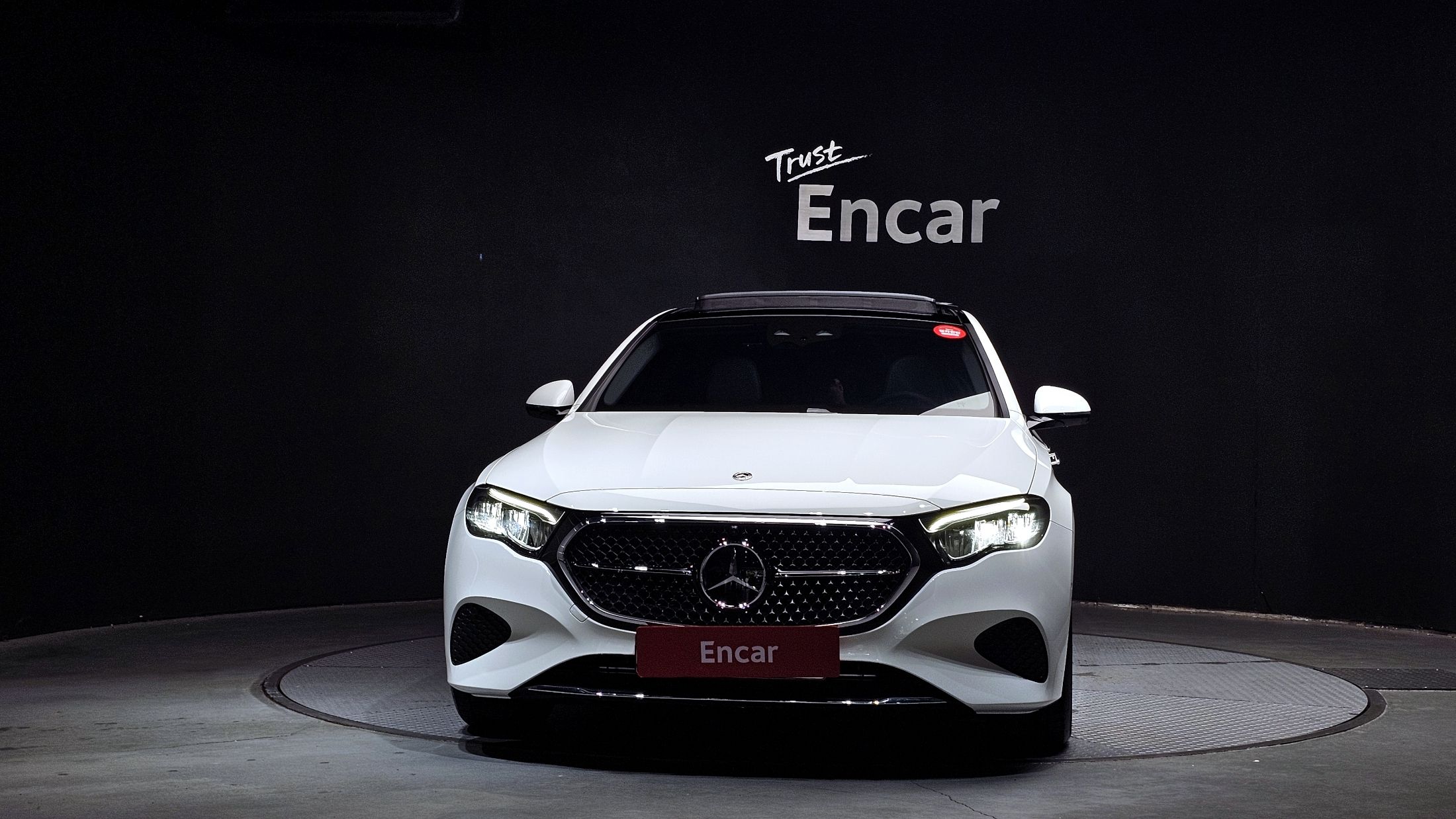 MERCEDES BENZ E-CLASS W214 2025