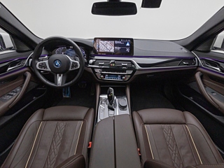 BMW 5-SERIES G30 2022