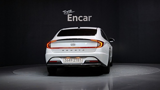 HYUNDAI SONATA HYBRID DN8 2021