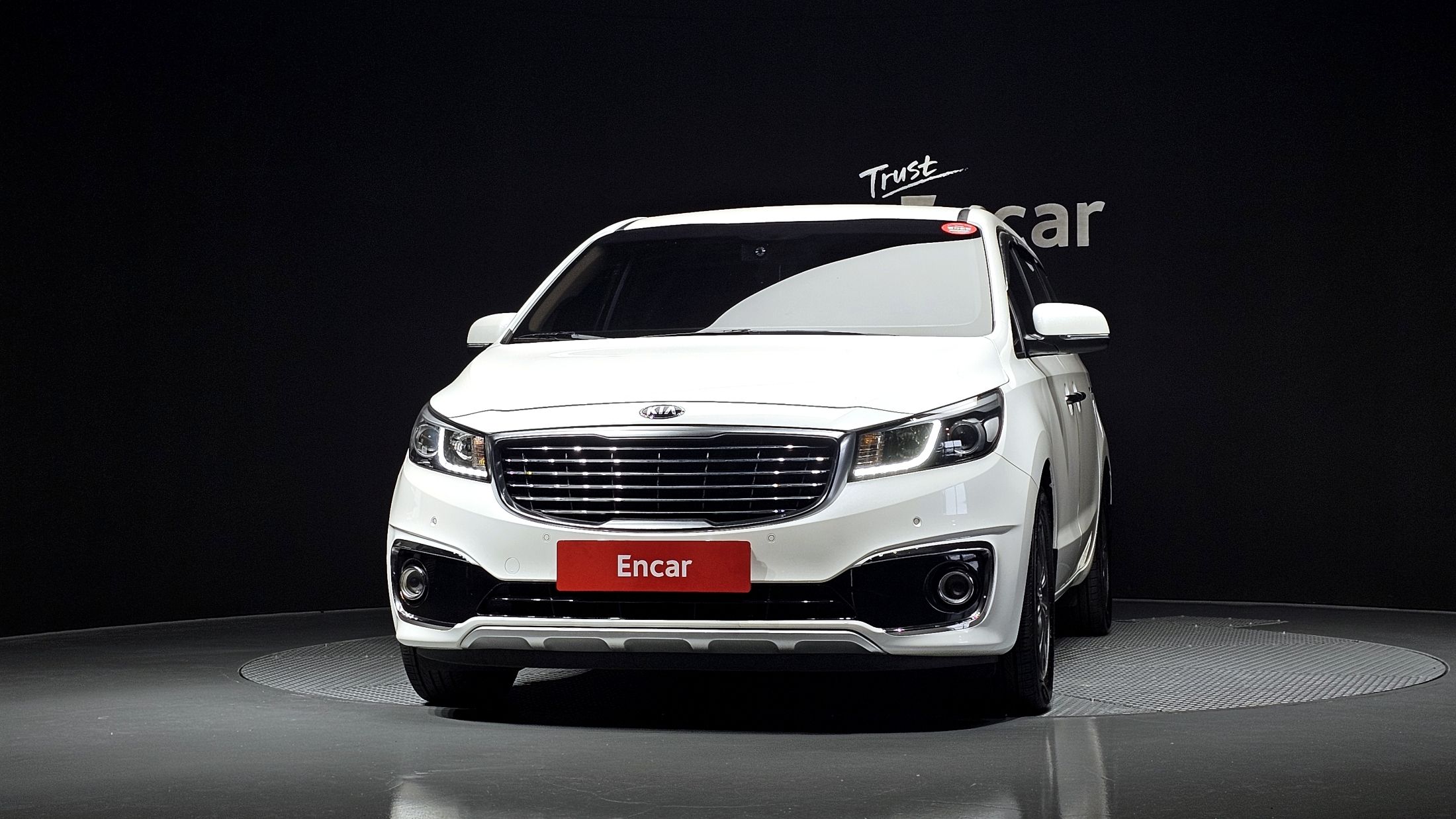 KIA CARNIVAL 2018
