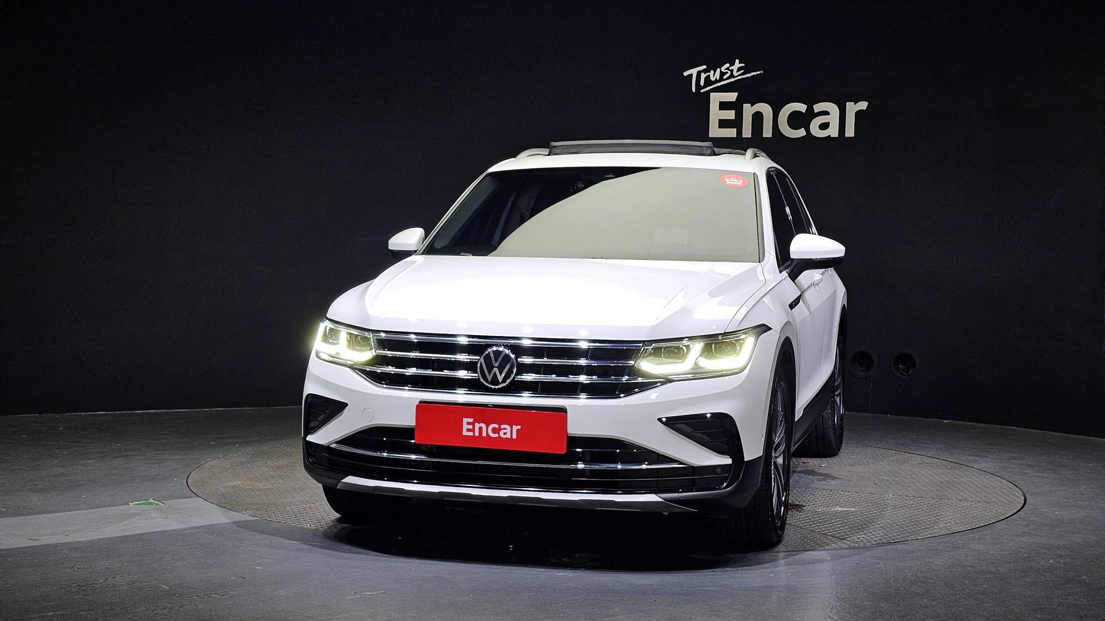 VOLKSWAGEN TIGUAN 2021