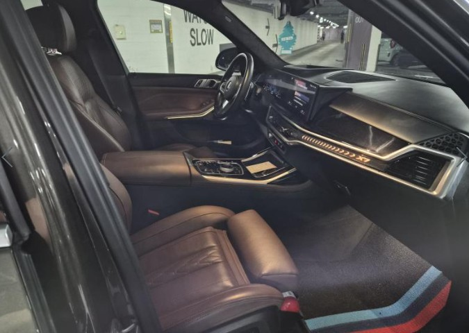 BMW X7 G07 2023