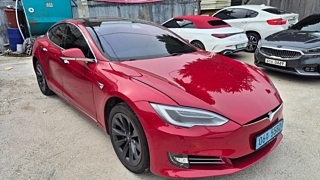 TESLA MODEL S 2019
