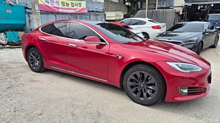 TESLA MODEL S 2019