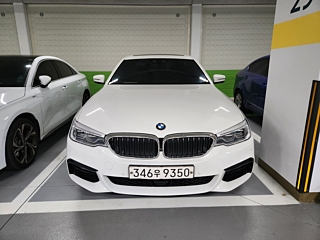 BMW 5-SERIES G30 2018