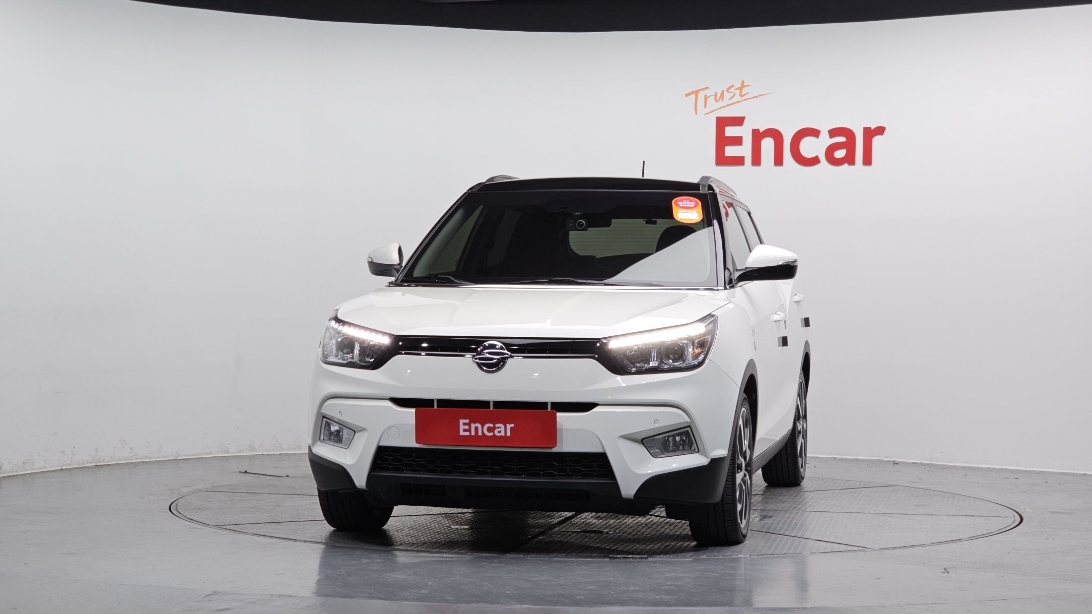 SSANGYONG TIVOLI 2016