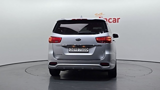 KIA CARNIVAL 2019