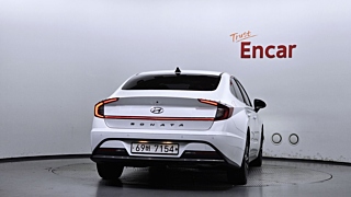 HYUNDAI SONATA DN8 2019