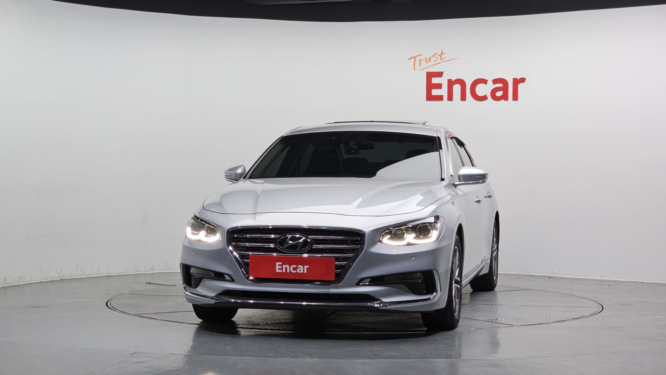 HYUNDAI GRANDEUR IG 2017