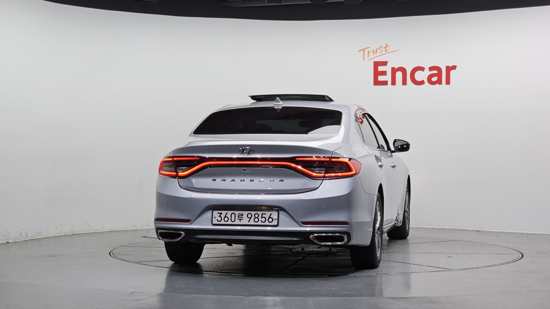 HYUNDAI GRANDEUR IG 2017