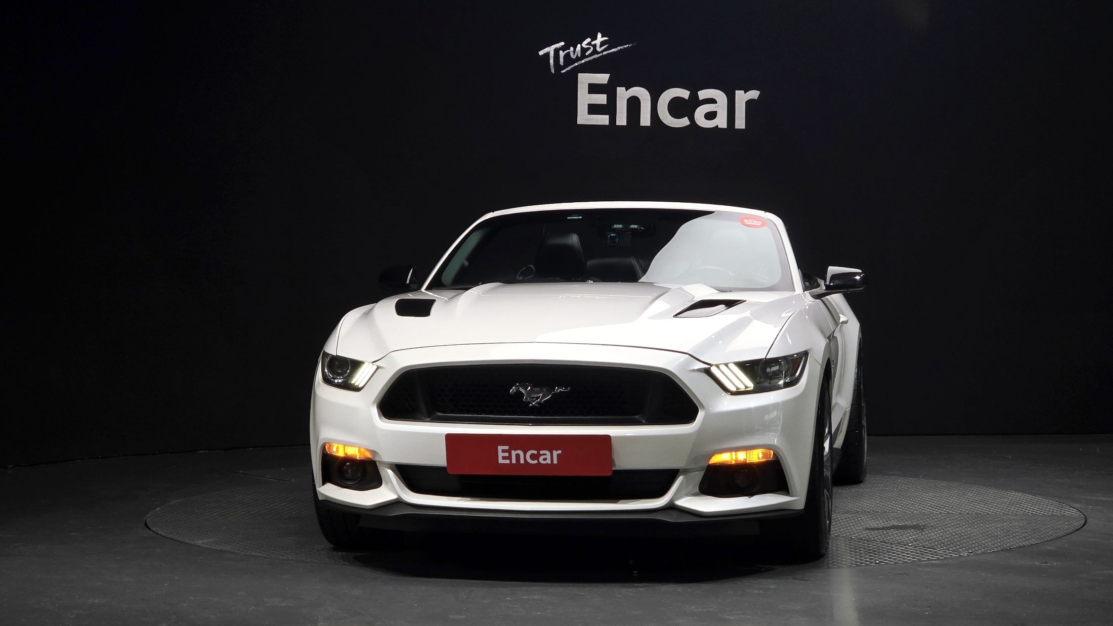 FORD MUSTANG 2017