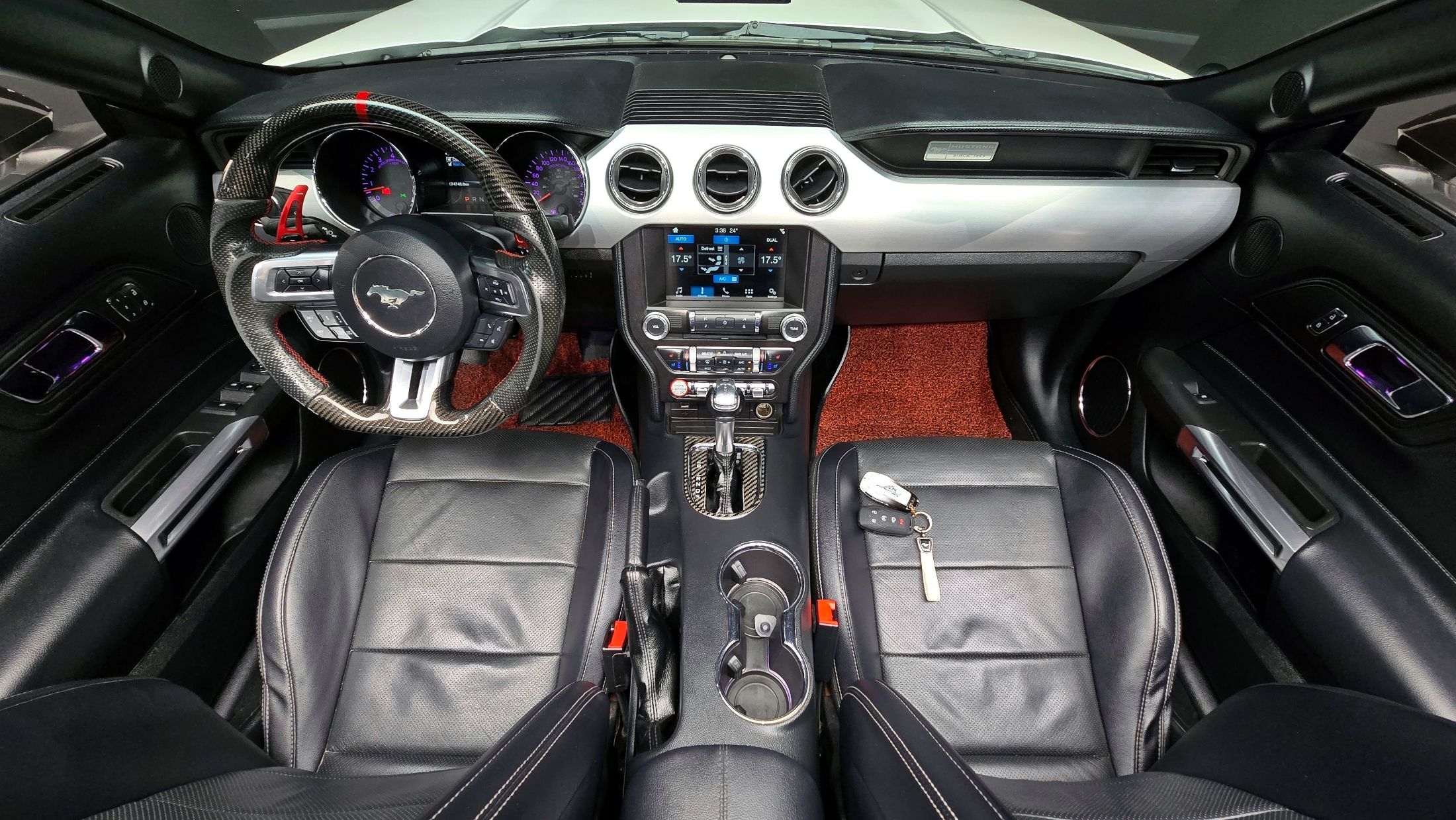 FORD MUSTANG 2017