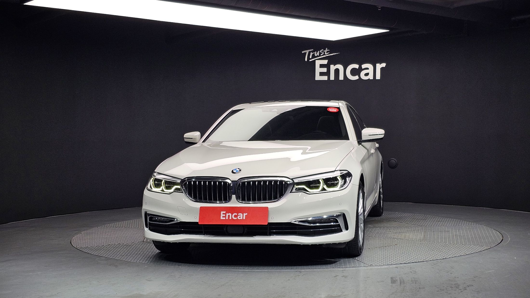 BMW 5-SERIES G30 2020