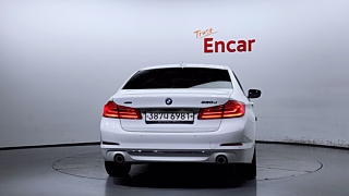 BMW 5-SERIES G30 2020