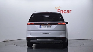 KIA CARNIVAL 2023