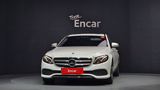 MERCEDES BENZ E-CLASS W213 2018