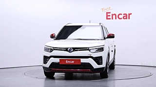 SSANGYONG TIVOLI VERY NEW 2021