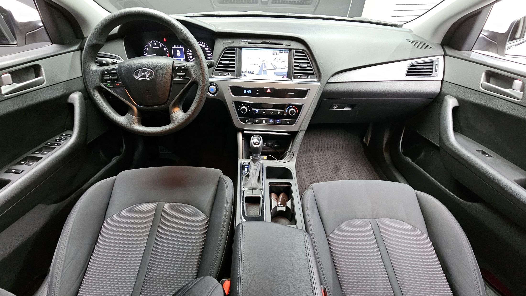 HYUNDAI SONATA LF 2015