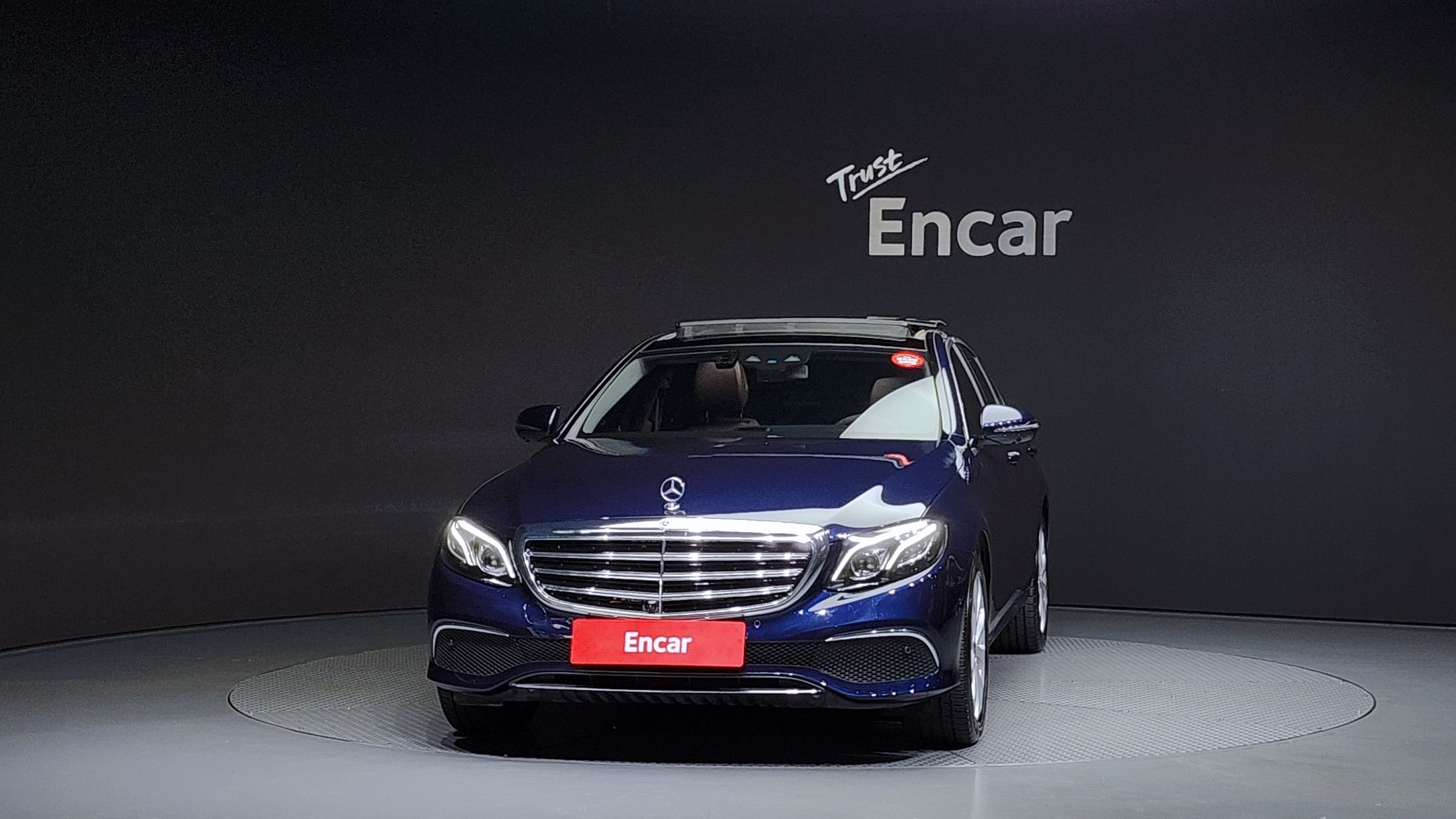 MERCEDES BENZ E-CLASS W213 2019