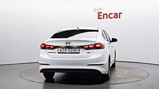 HYUNDAI AVANTE AD 2016