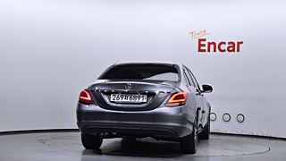 MERCEDES BENZ C-CLASS W205 2020