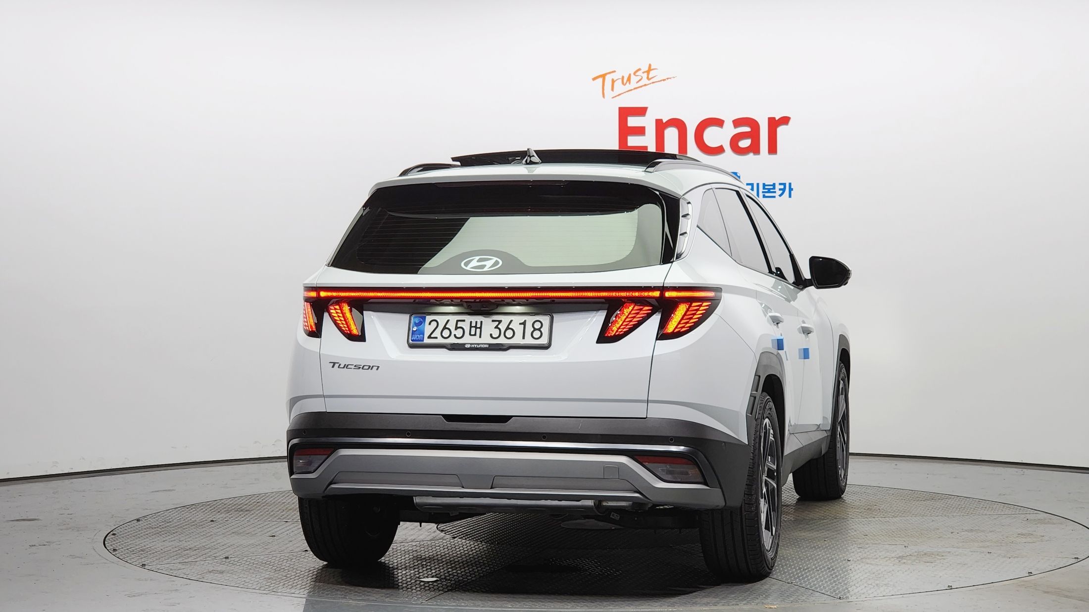 HYUNDAI TUCSON HYBRID NX4 2024