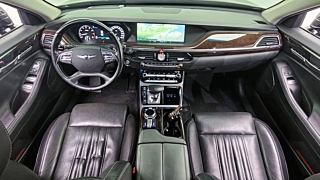 GENESIS EQ900 2017