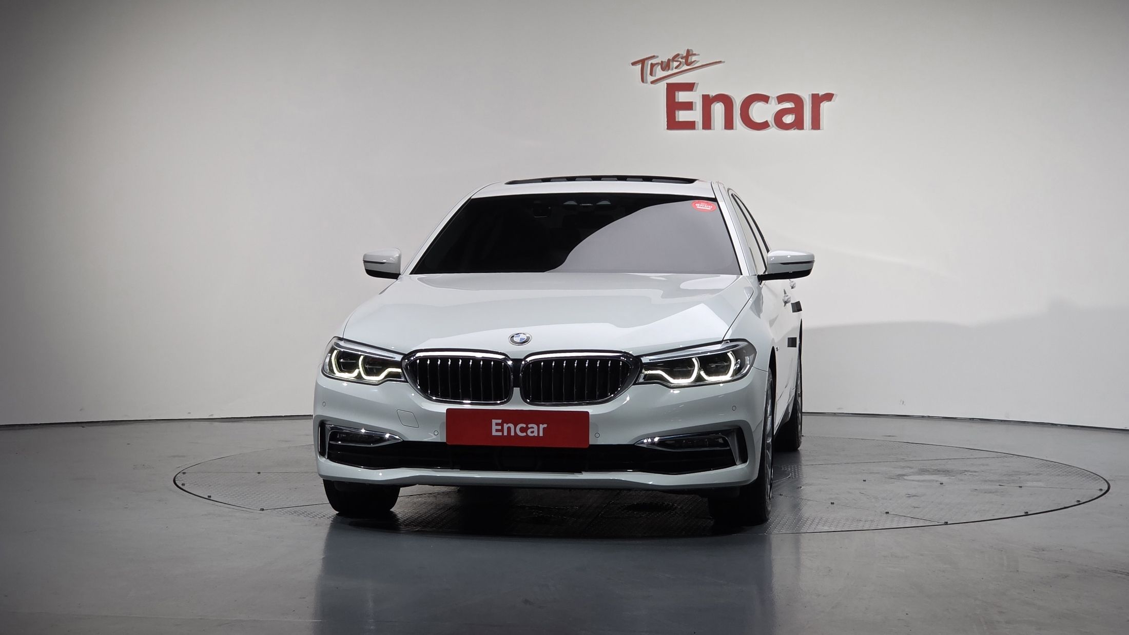 BMW 5-SERIES G30 2018
