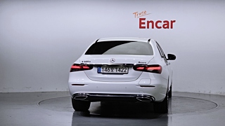 MERCEDES BENZ E-CLASS W213 2022
