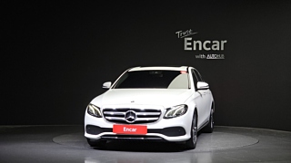 MERCEDES BENZ E-CLASS W213 2018