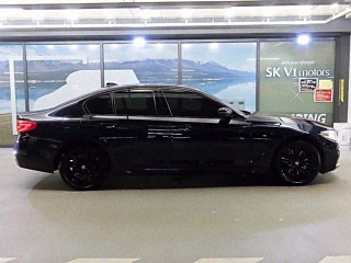 BMW 5-SERIES G30 2018