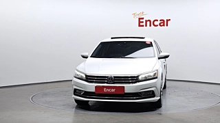 VOLKSWAGEN PASSAT 2018