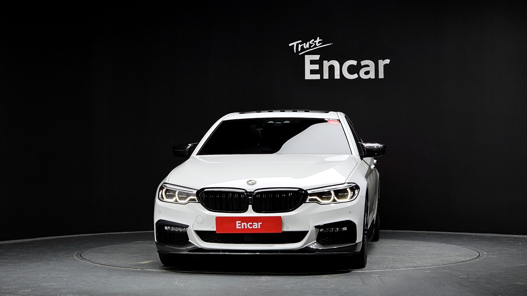 BMW 5-SERIES G30 2018