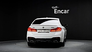 BMW 5-SERIES G30 2018
