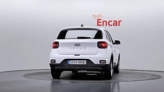 HYUNDAI VENUE 2024