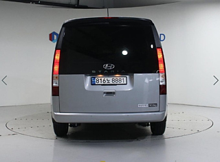 HYUNDAI STARIA 2023