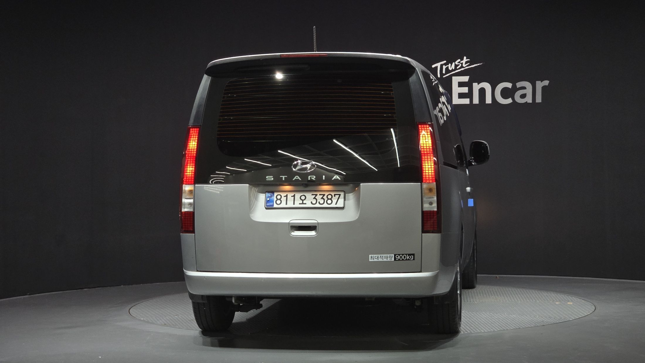 HYUNDAI STARIA 2023