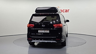 KIA CARNIVAL 2019