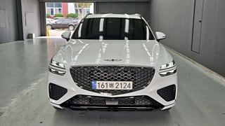 GENESIS GV70 2024